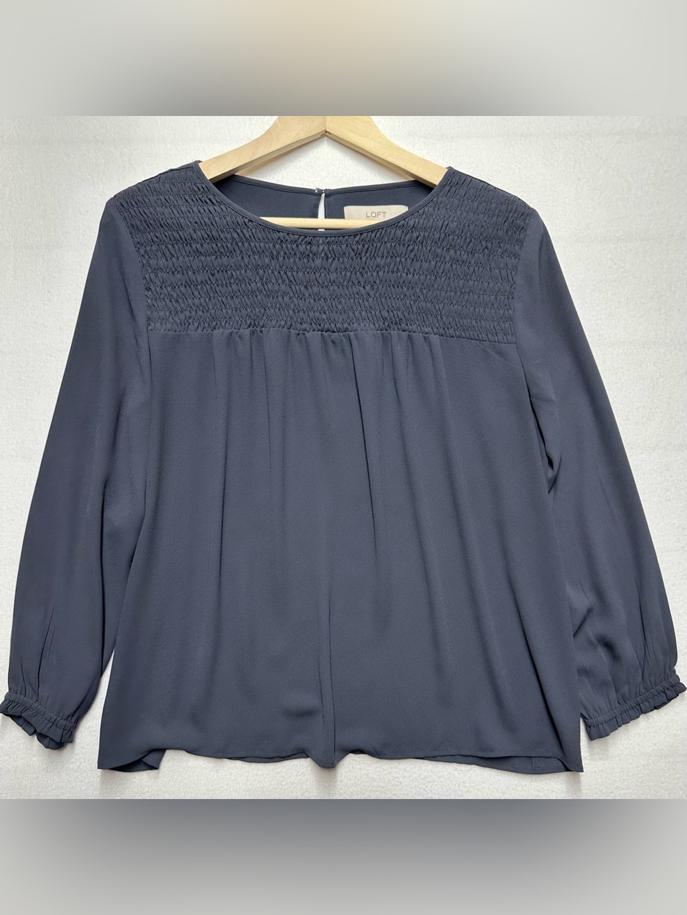 LOFT Women’s M Dark Gray Smocked‑Yoke Blouse – Long Sleeve Lightweight • P2P 23”